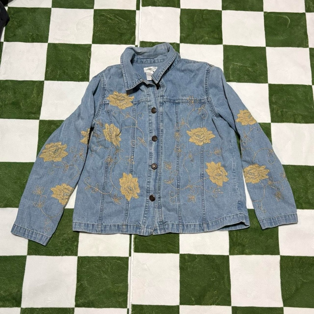 Women’s size Large Coldwater Creek rodeo pattern denim jacket